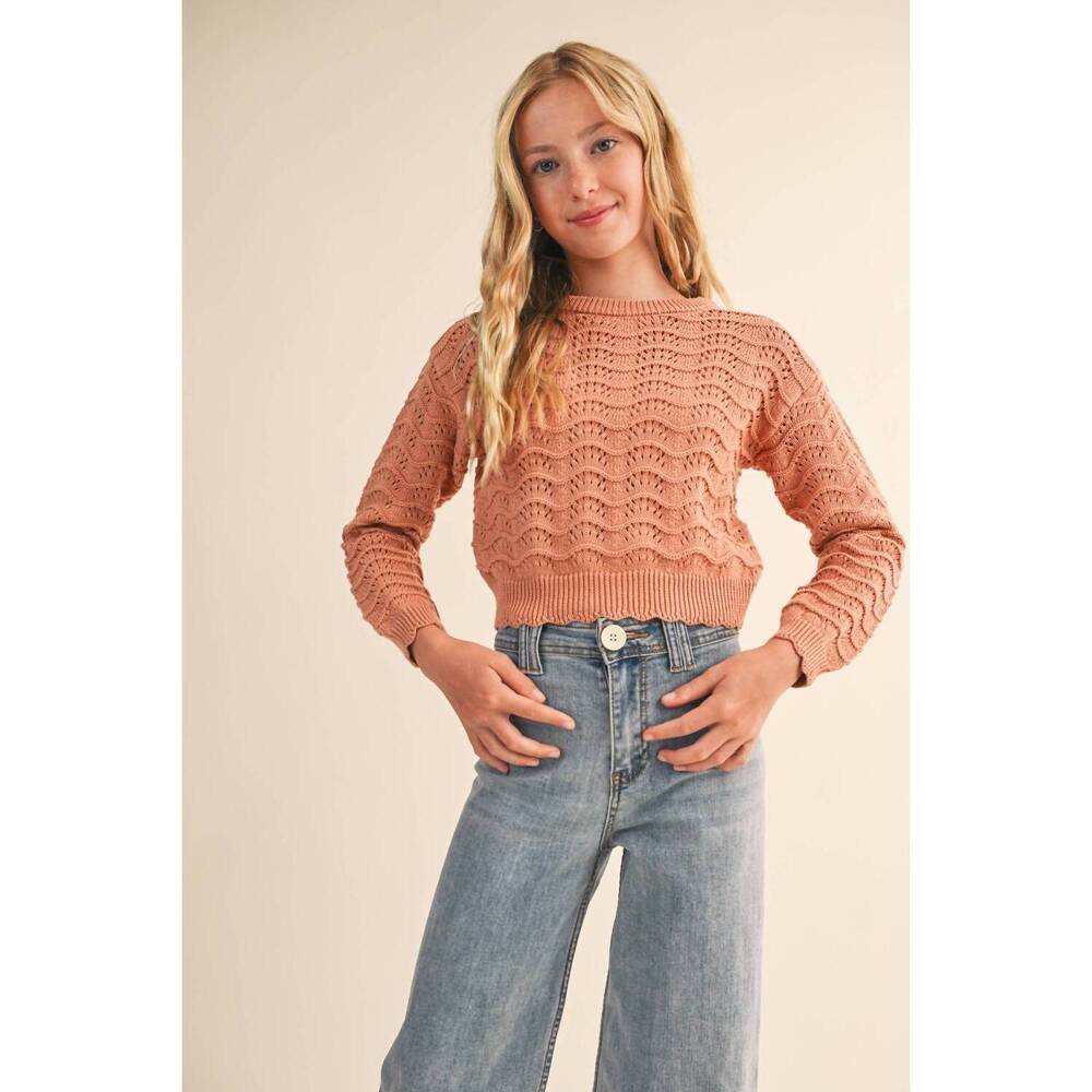 NEW HEART AND ARROW girl's crew neck wavy pointelle sweater in salmon